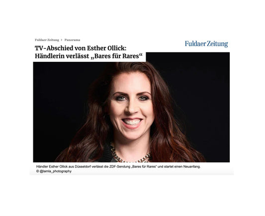 Portrait einer lächelnden Frau vor schwarzem Hintergrund, Artikel über Werkstatt für Schönes, Düsseldorf