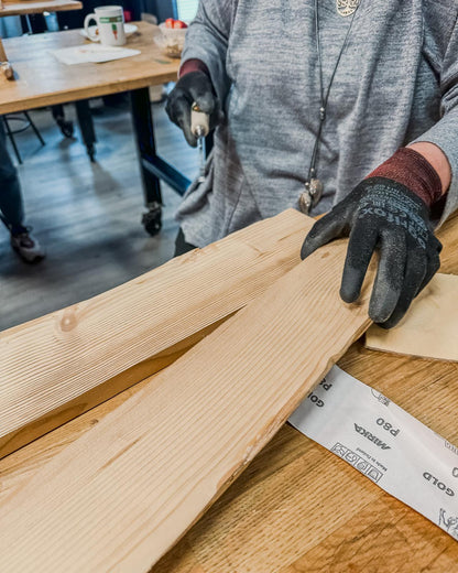Workshop: Holz reparieren und bearbeiten