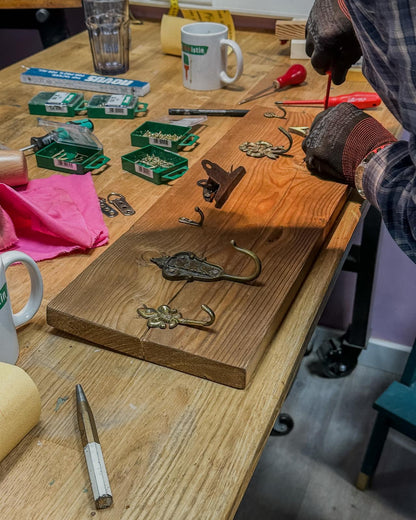 Workshop: Holz reparieren und bearbeiten