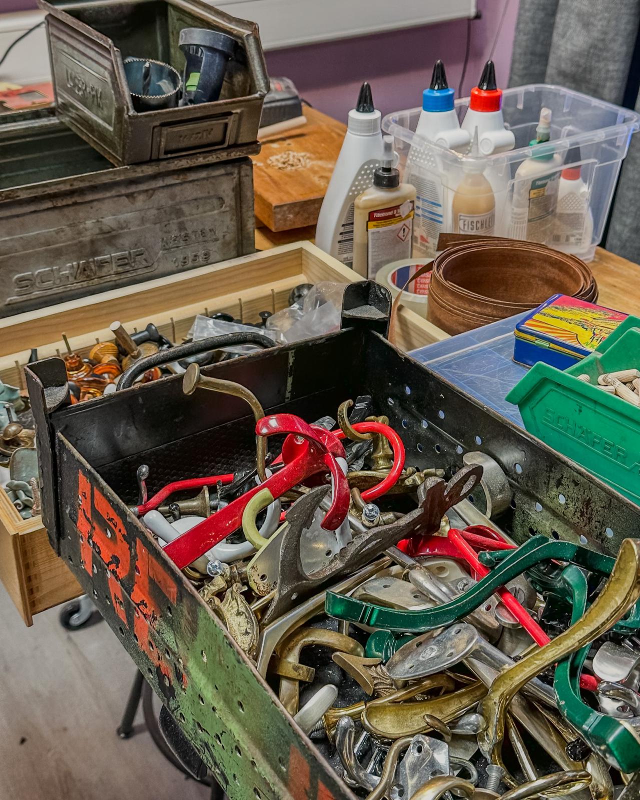 Workshop: Holz reparieren und bearbeiten