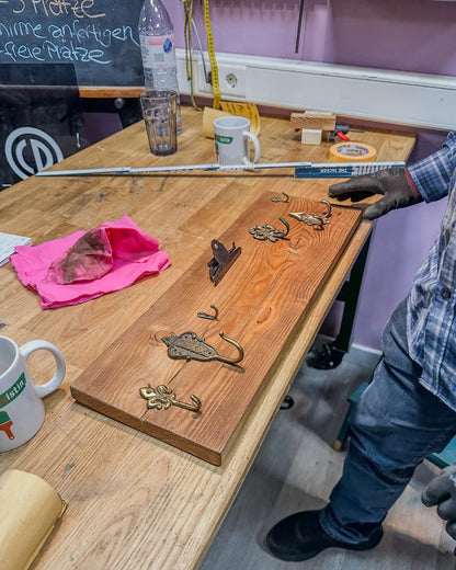 Workshop: Holz reparieren und bearbeiten