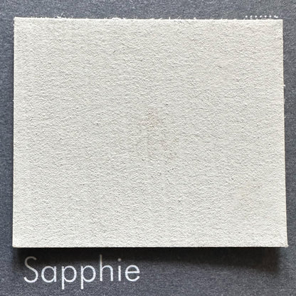 Sapphie – Feiner Kreideton