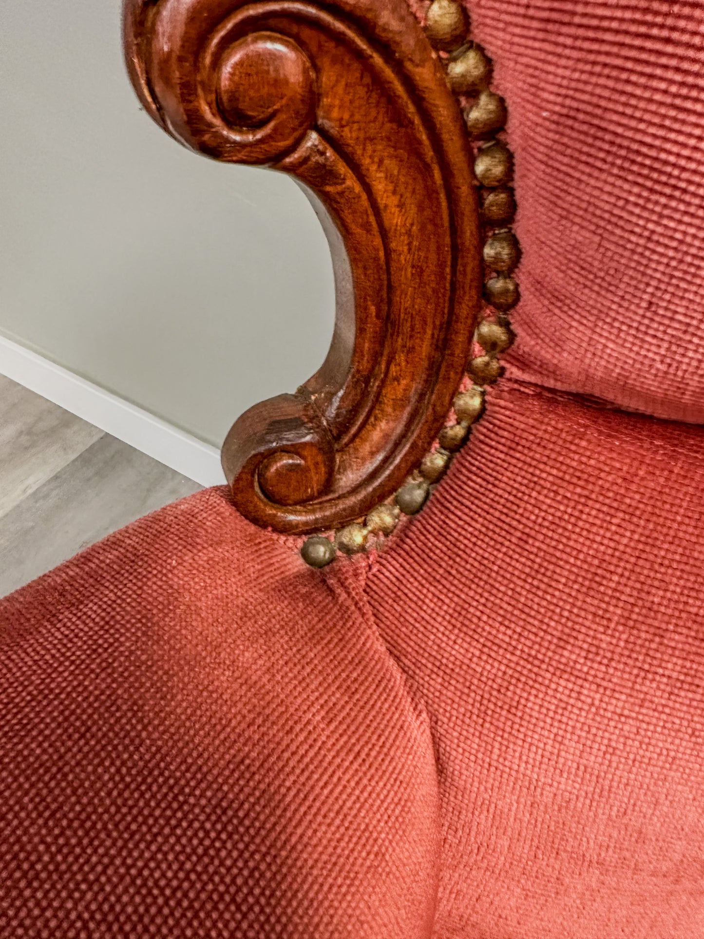 Sessel "Agathe" - Statement in Altrosa!