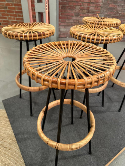 Nur noch 3 Stück: Designerhocker aus den 1950er Jahren - aus Bares für Rares vom 10. Oktober 2024 - Werkstattfürschönes