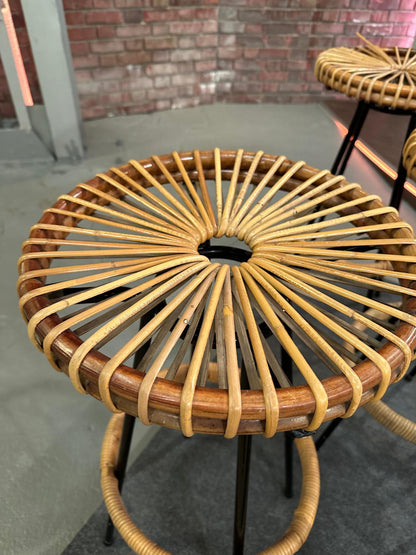 Nur noch 3 Stück: Designerhocker aus den 1950er Jahren - aus Bares für Rares vom 10. Oktober 2024 - Werkstattfürschönes