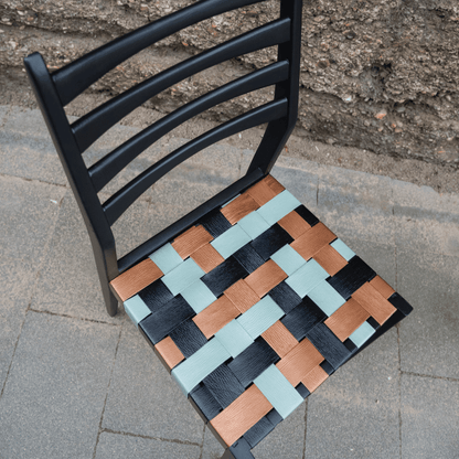 Dining Chair mit Lederstreifen - Werkstattfürschönes